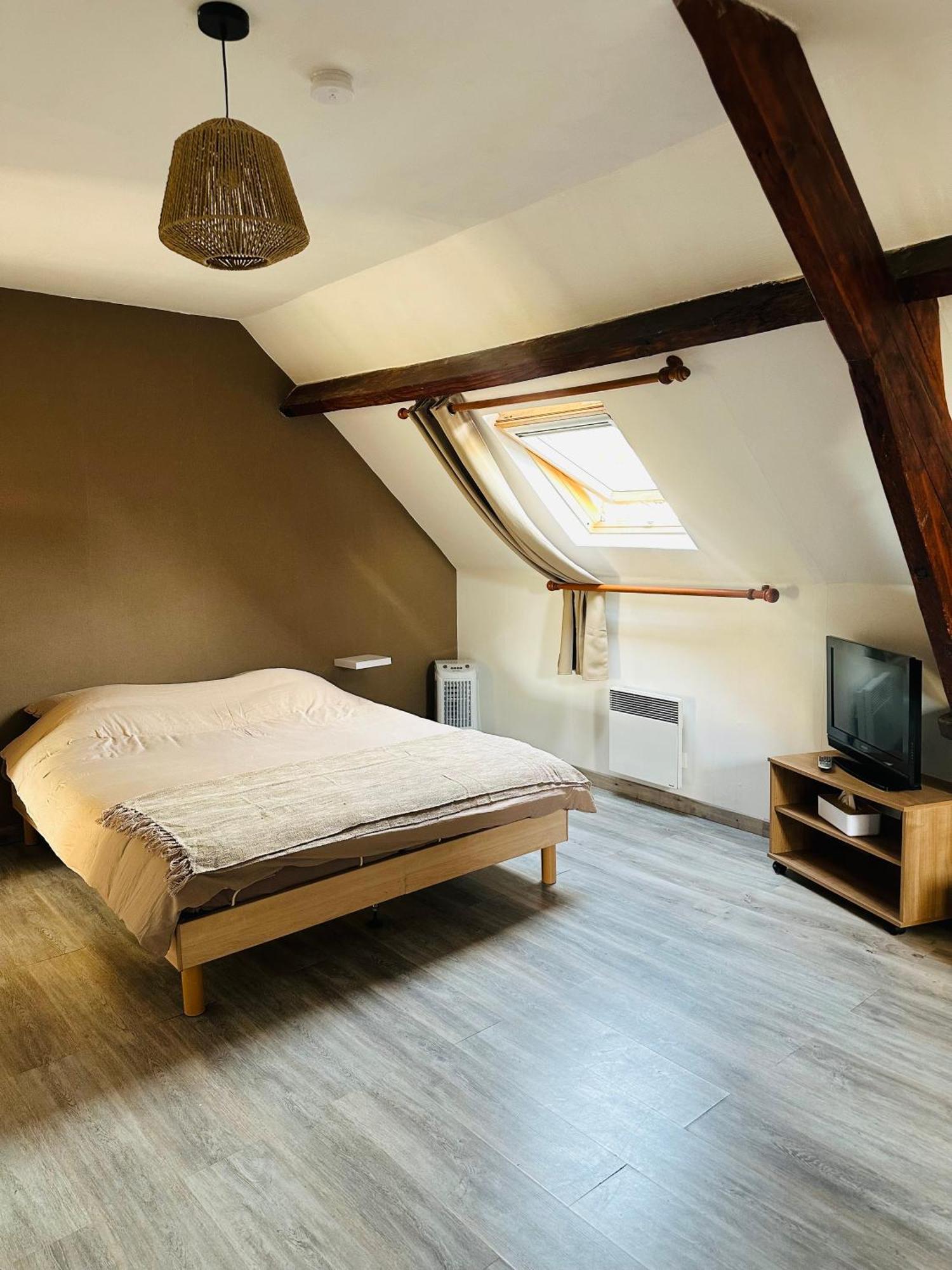 Au Cosy Bed & Breakfast Guînes Eksteriør bilde