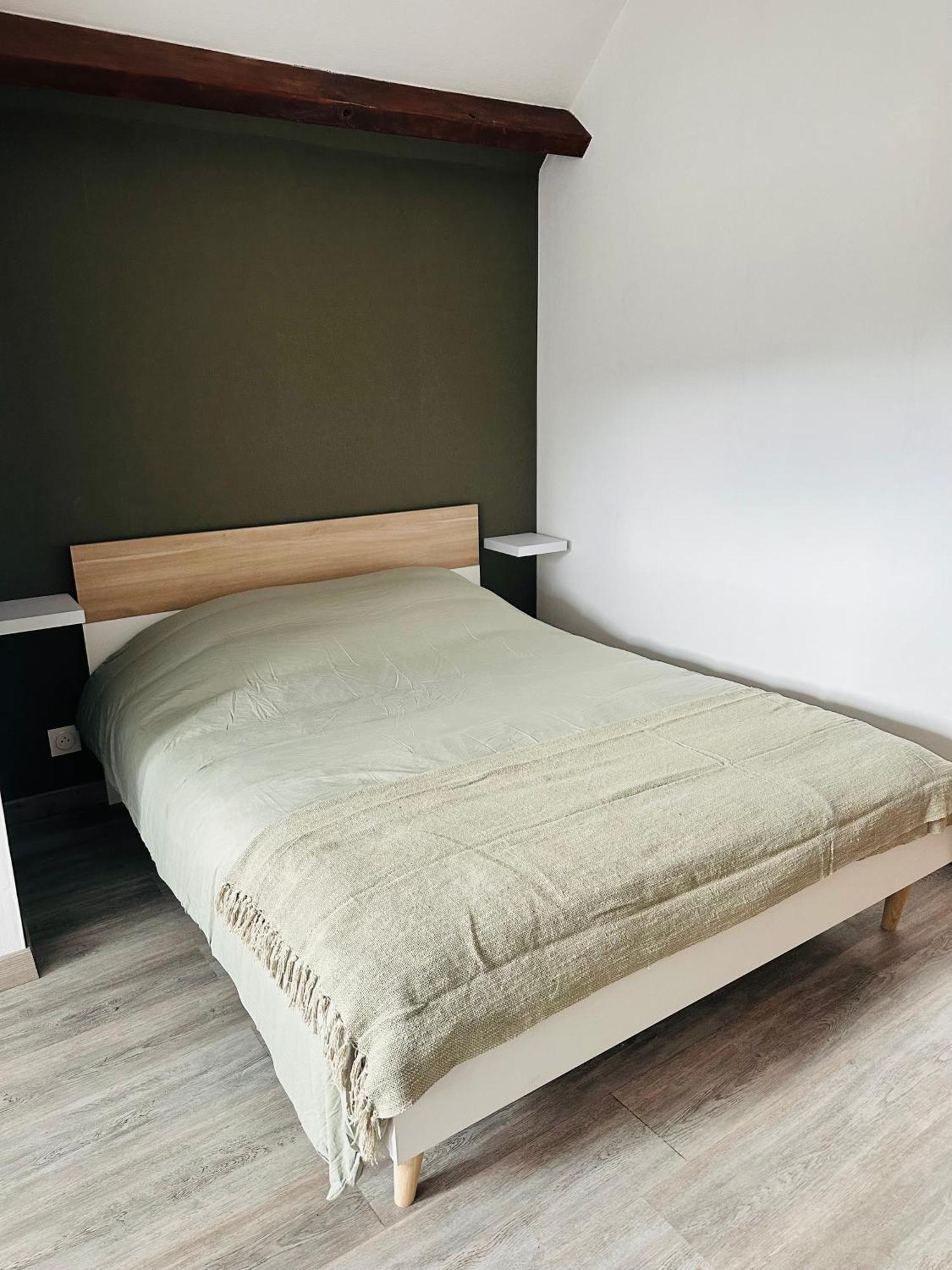 Au Cosy Bed & Breakfast Guînes Eksteriør bilde